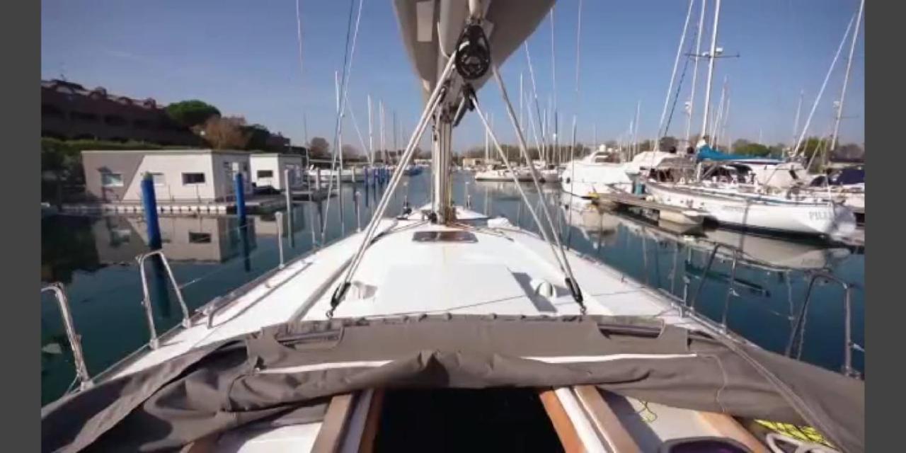 Marina Degli Estensi Floating Resort 里杜德里伊斯坦西 外观 照片