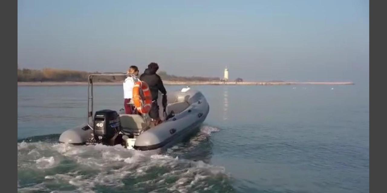 Marina Degli Estensi Floating Resort 里杜德里伊斯坦西 外观 照片