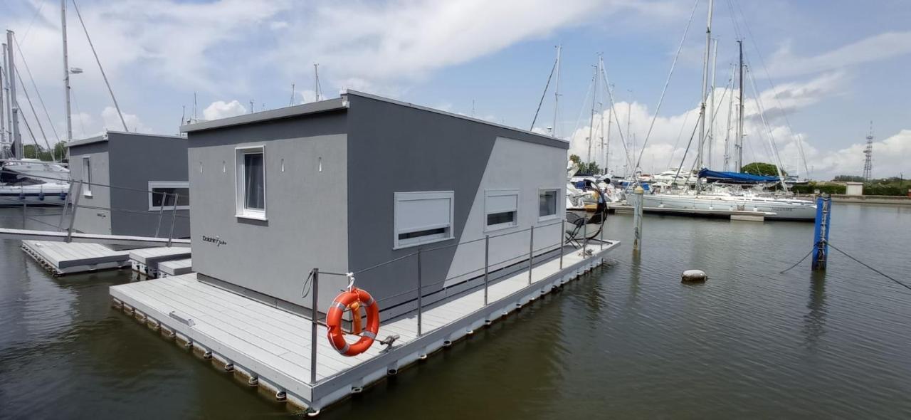Marina Degli Estensi Floating Resort 里杜德里伊斯坦西 外观 照片